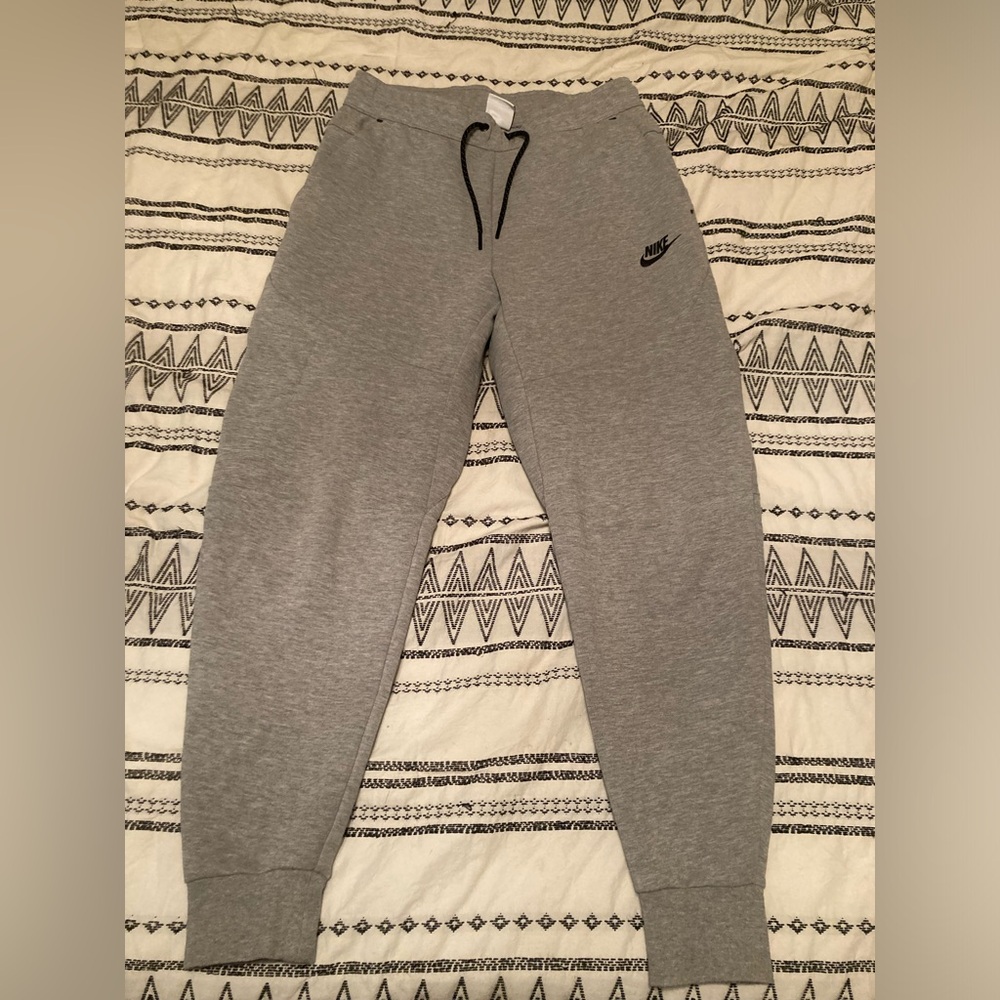 Nike Sportswear Tech Fleece